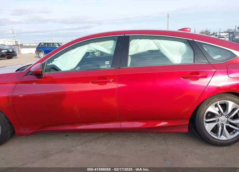 2018 HONDA ACCORD VIN: 1HGCV1F15JA015708