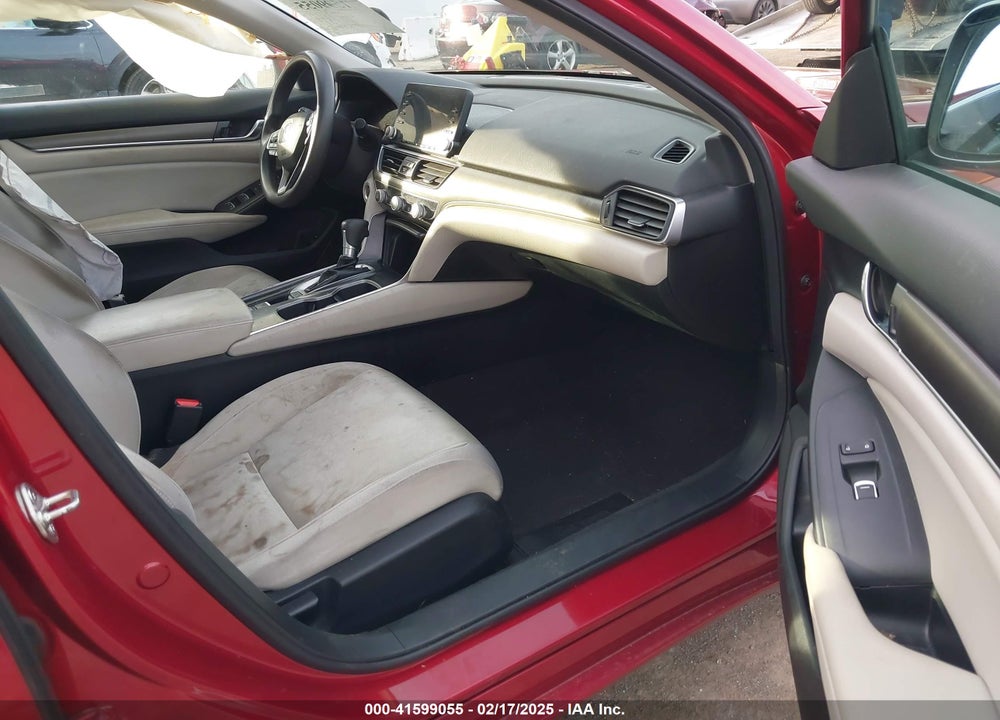 2018 HONDA ACCORD VIN: 1HGCV1F15JA015708