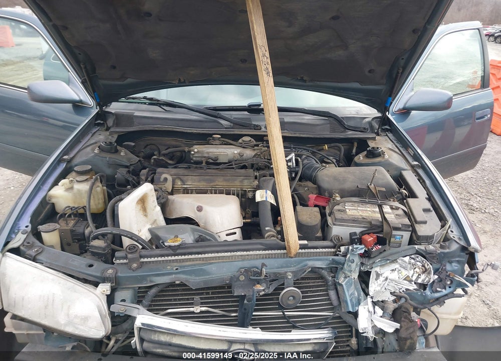 2001 TOYOTA CAMRY LE VIN: 4T1BG22K41U807836