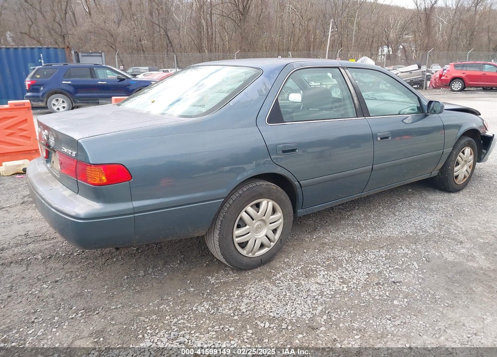 2001 TOYOTA CAMRY LE VIN: 4T1BG22K41U807836