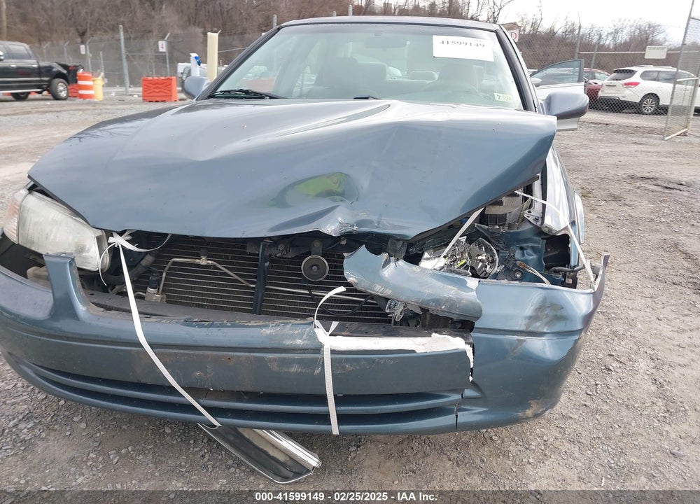 2001 TOYOTA CAMRY LE VIN: 4T1BG22K41U807836