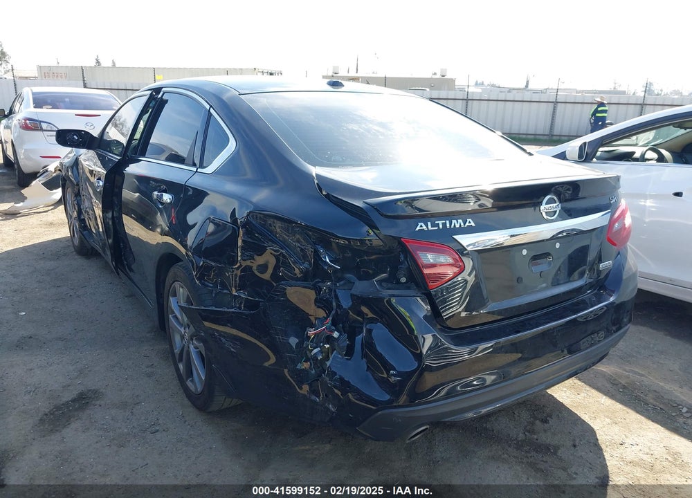 2018 NISSAN ALTIMA VIN: 1N4AL3APXJC219854