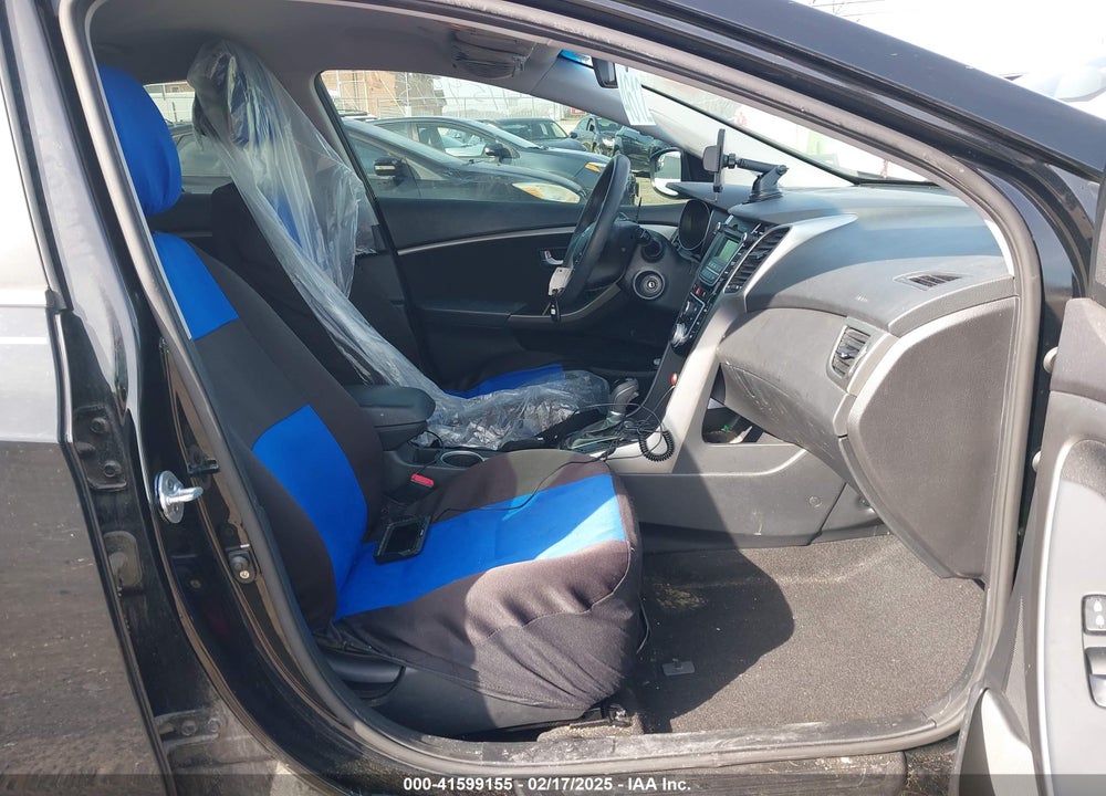 2016 HYUNDAI ELANTRA GT VIN: KMHD35LHXGU326197