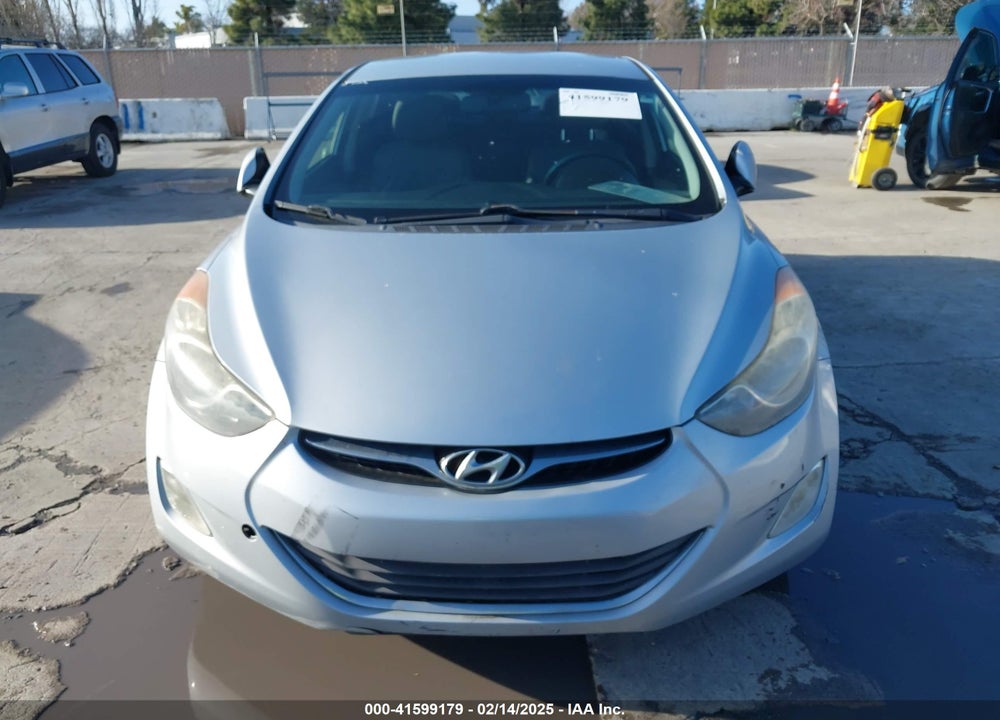 2012 HYUNDAI ELANTRA VIN: 5NPDH4AE2CH140084