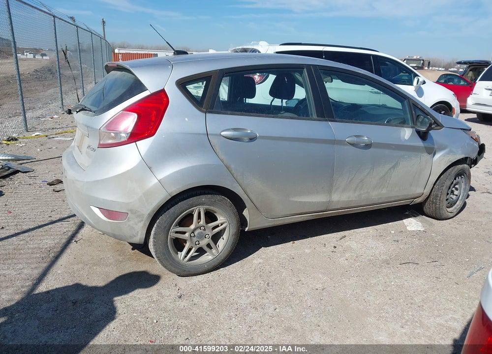 2017 FORD FIESTA VIN: 3FADP4EJ8HM119919