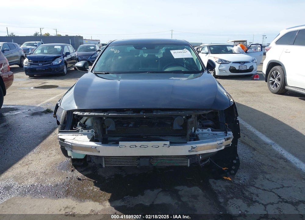 2018 HONDA ACCORD TOURING 2.0T VIN: 1HGCV2F98JA012037