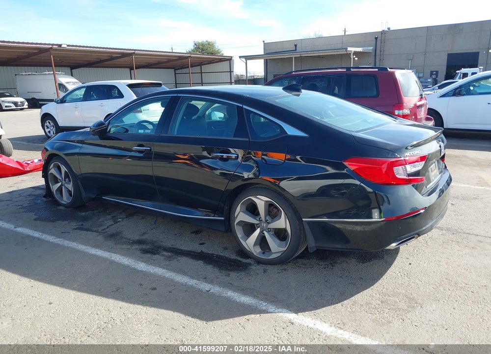 2018 HONDA ACCORD TOURING 2.0T VIN: 1HGCV2F98JA012037