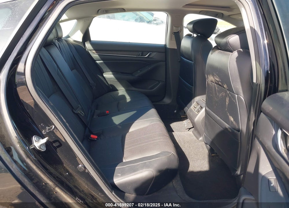 2018 HONDA ACCORD TOURING 2.0T VIN: 1HGCV2F98JA012037