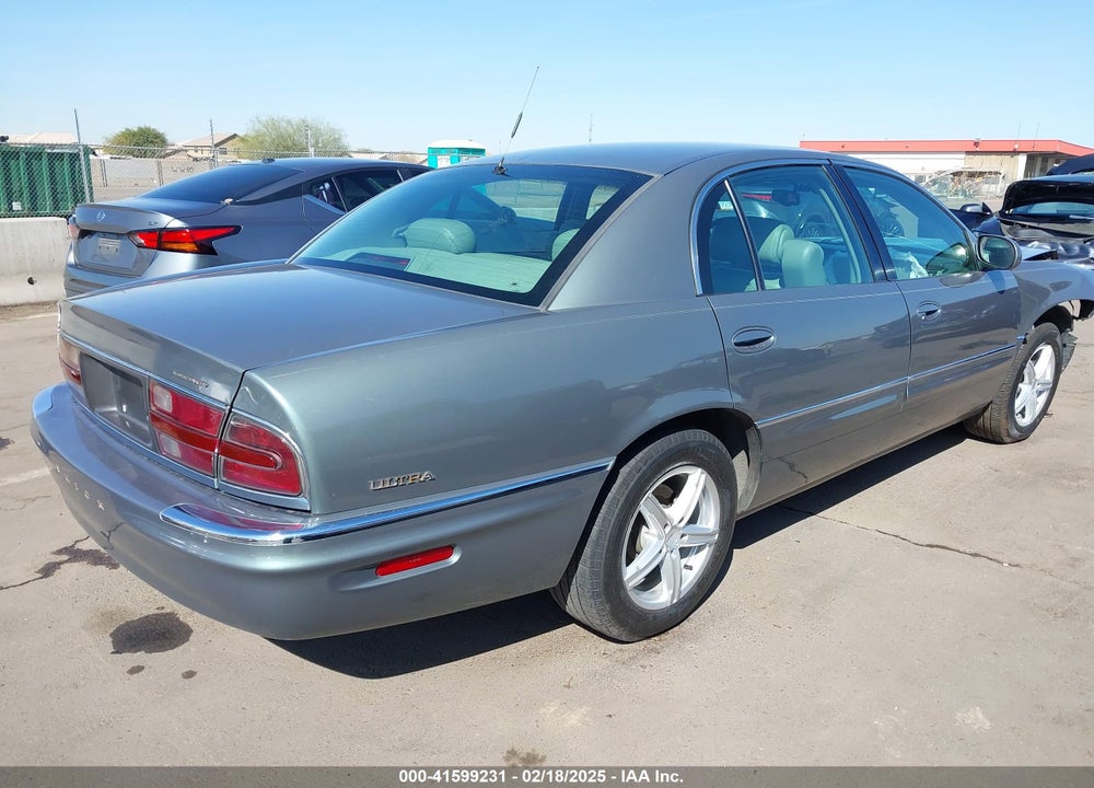 1998 BUICK PARK AVENUE ULTRA VIN: 1G4CU5213W4624554