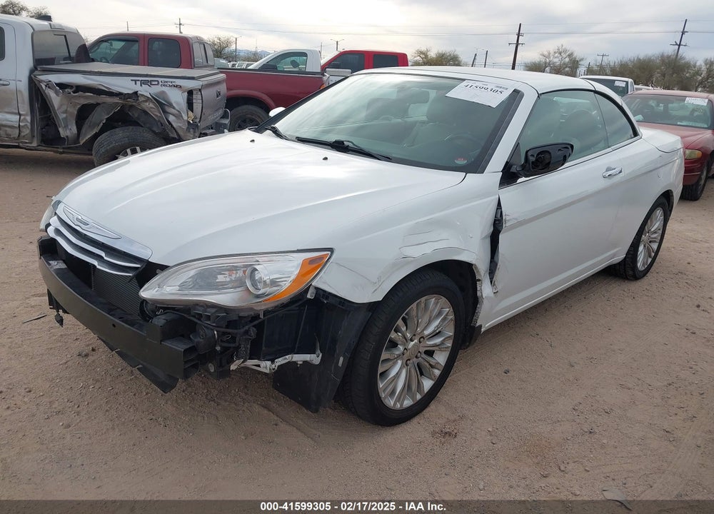 2014 CHRYSLER 200 VIN: 1C3BCBFGXEN159655