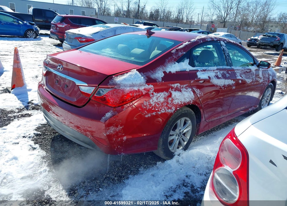 2014 HYUNDAI SONATA VIN: 5NPEB4AC0EH942835