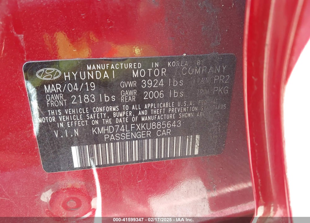 2019 HYUNDAI ELANTRA VIN: KMHD74LFXKU885643