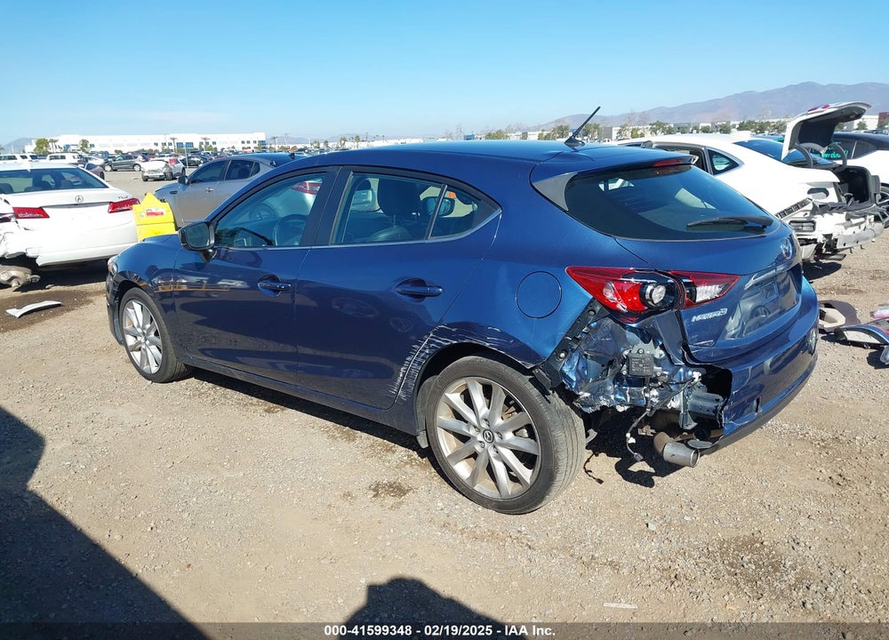 2017 MAZDA 3 TOURING 2.5 VIN: 3MZBN1L39HM135392