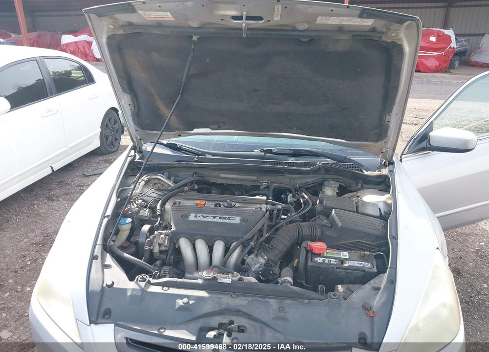 2005 HONDA ACCORD 2.4 LX VIN: 1HGCM56405L001102