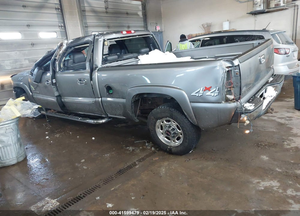2007 GMC SIERRA 2500HD CLASSIC SLT VIN: 1GTHK23D37F117215