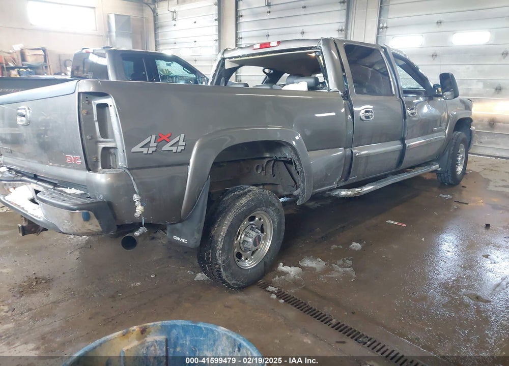 2007 GMC SIERRA 2500HD CLASSIC SLT VIN: 1GTHK23D37F117215