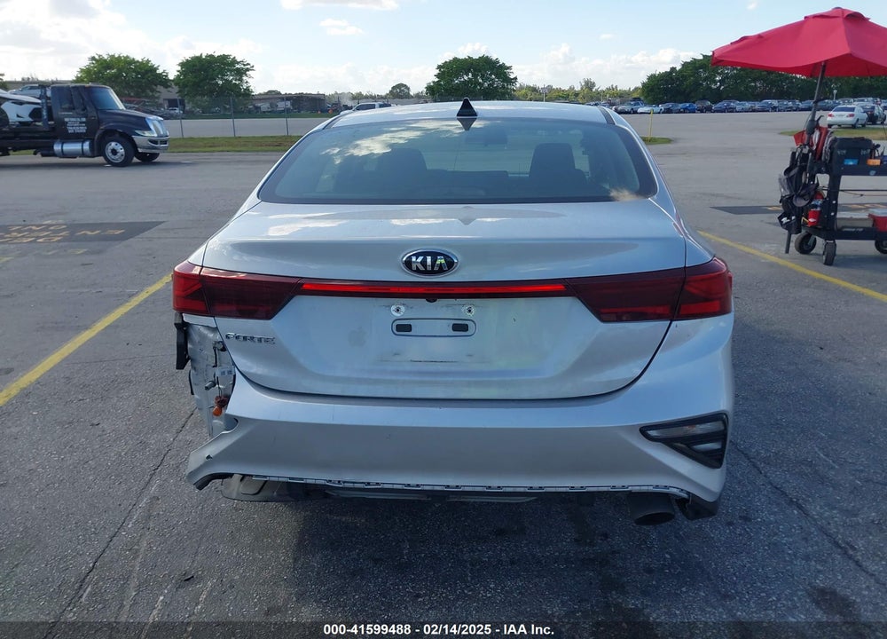 2021 KIA FORTE LXS VIN: 3KPF24AD9ME275442