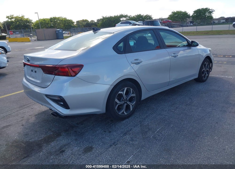 2021 KIA FORTE LXS VIN: 3KPF24AD9ME275442