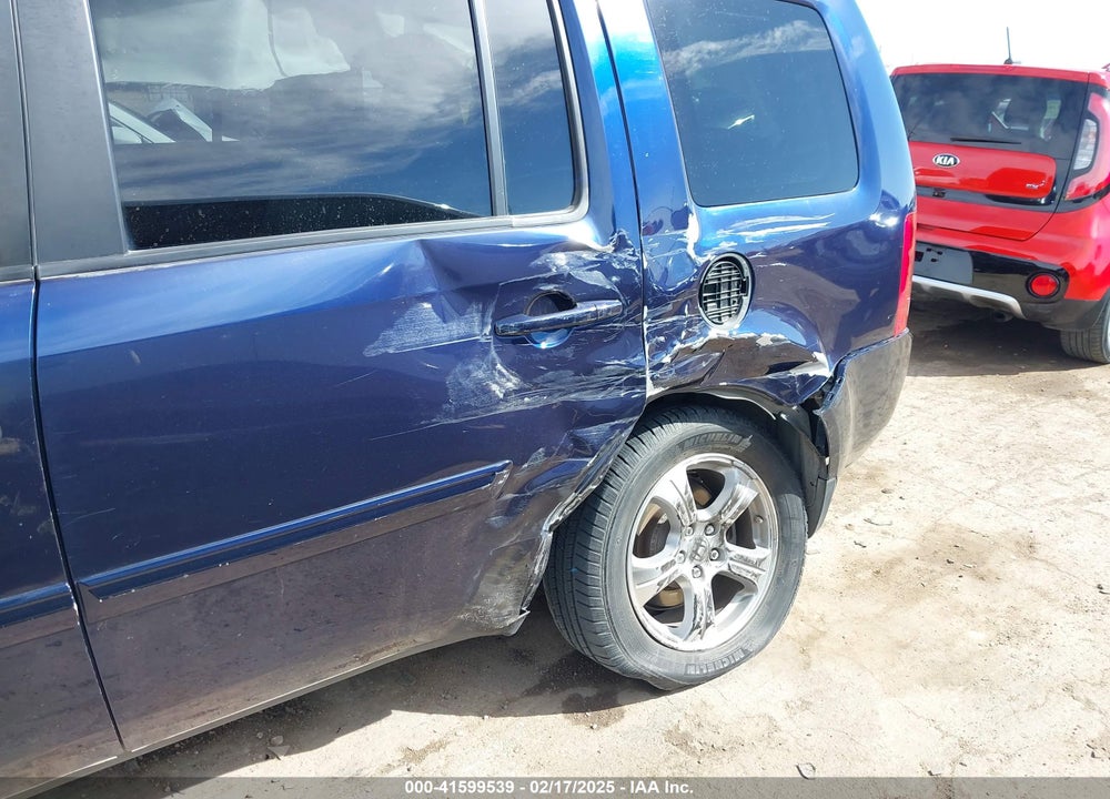 2013 HONDA PILOT EX-L VIN: 5FNYF4H55DB022141