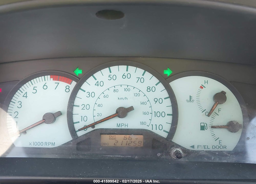 2003 TOYOTA COROLLA LE VIN: 1NXBR32E73Z032445