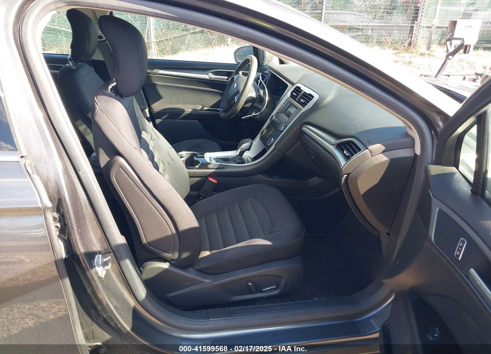 2015 FORD FUSION VIN: 3FA6P0H79FR117677