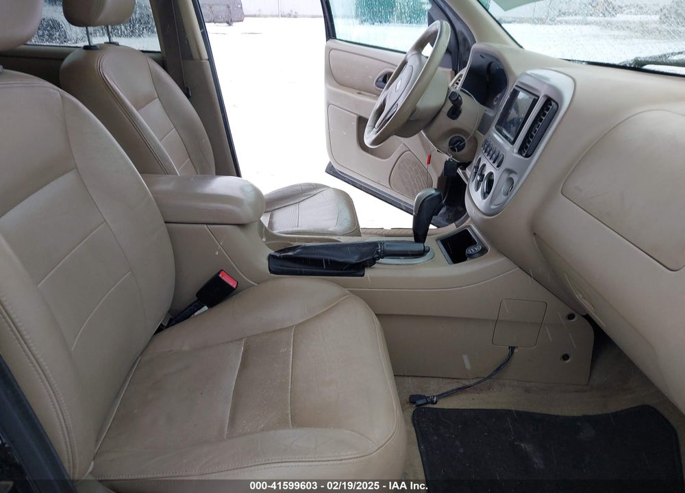 2007 FORD ESCAPE LIMITED VIN: 1FMYU94147KA28554