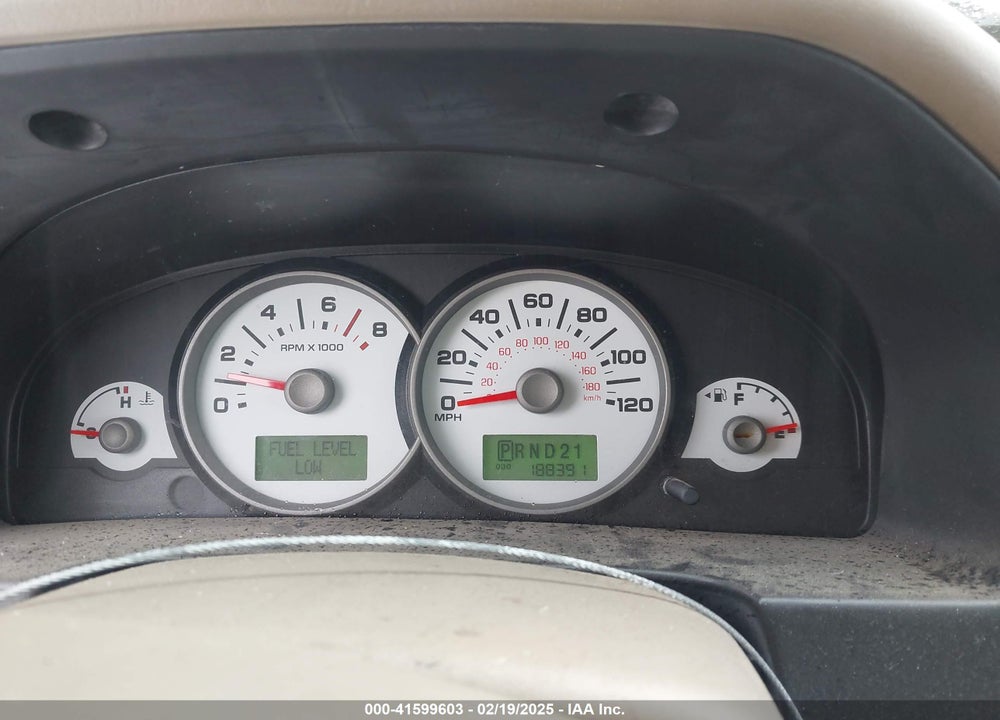 2007 FORD ESCAPE LIMITED VIN: 1FMYU94147KA28554