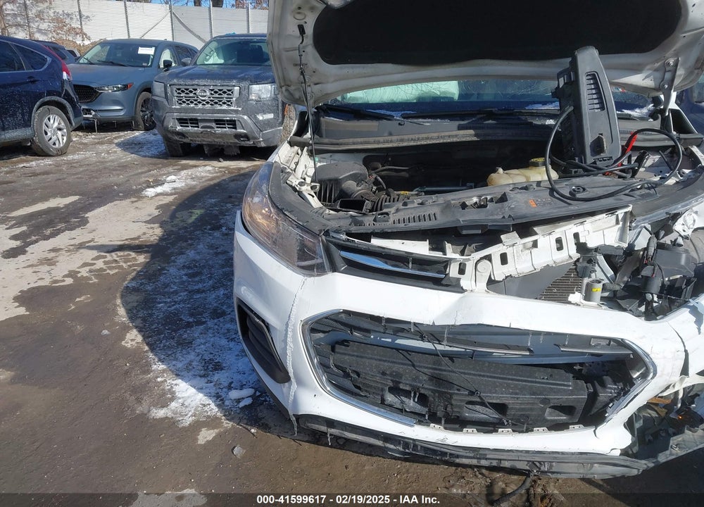 2017 CHEVROLET TRAX VIN: 3GNCJNSB3HL286437