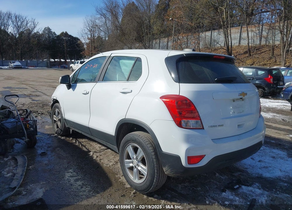 2017 CHEVROLET TRAX VIN: 3GNCJNSB3HL286437