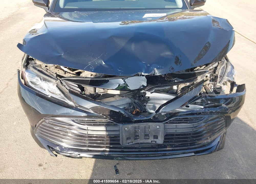2018 TOYOTA CAMRY VIN: JTNB11HK4J3018093