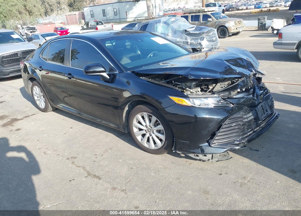 2018 TOYOTA CAMRY VIN: JTNB11HK4J3018093