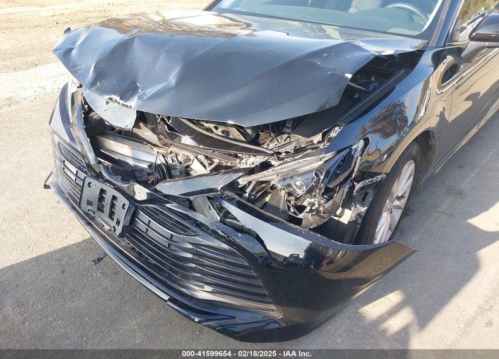 2018 TOYOTA CAMRY VIN: JTNB11HK4J3018093