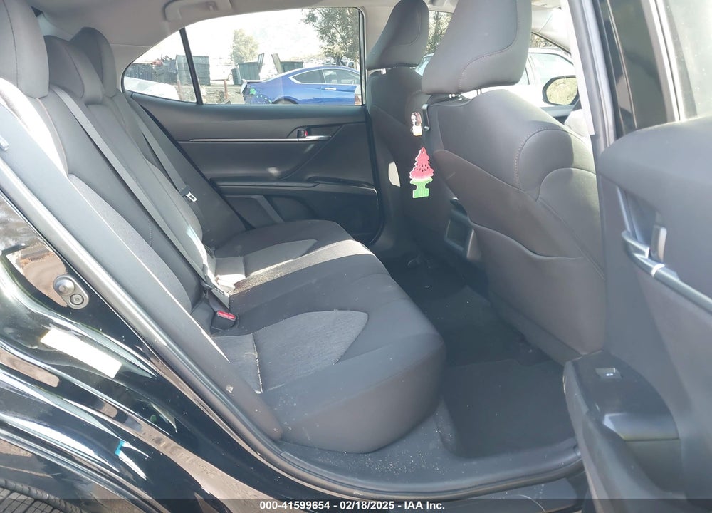2018 TOYOTA CAMRY VIN: JTNB11HK4J3018093