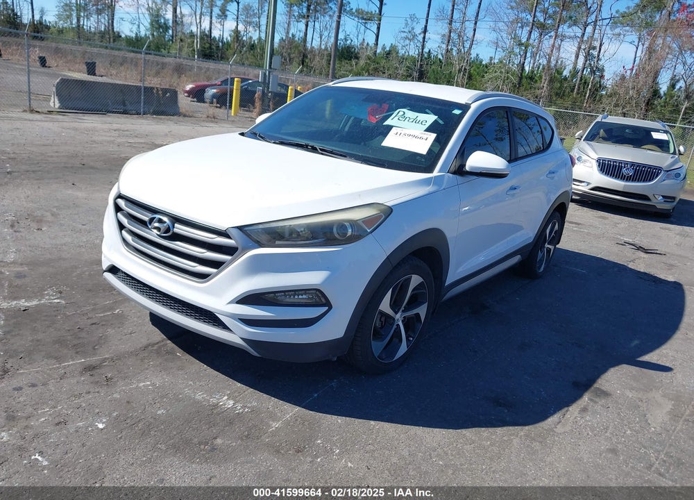 2017 HYUNDAI TUCSON SPORT VIN: KM8J33A2XHU290700
