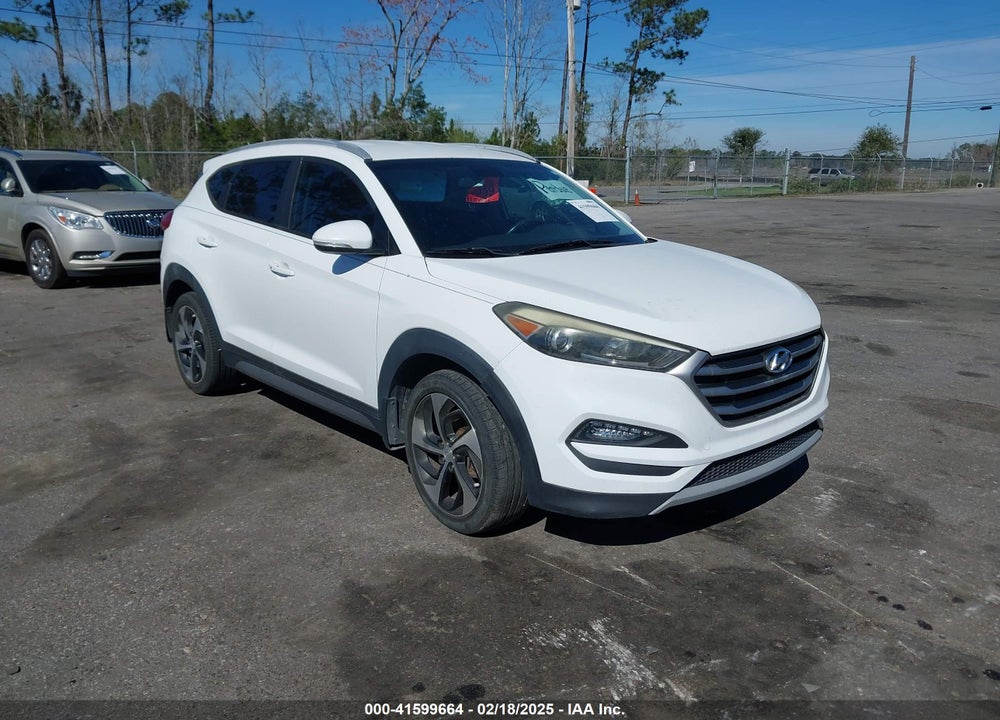 2017 HYUNDAI TUCSON SPORT VIN: KM8J33A2XHU290700