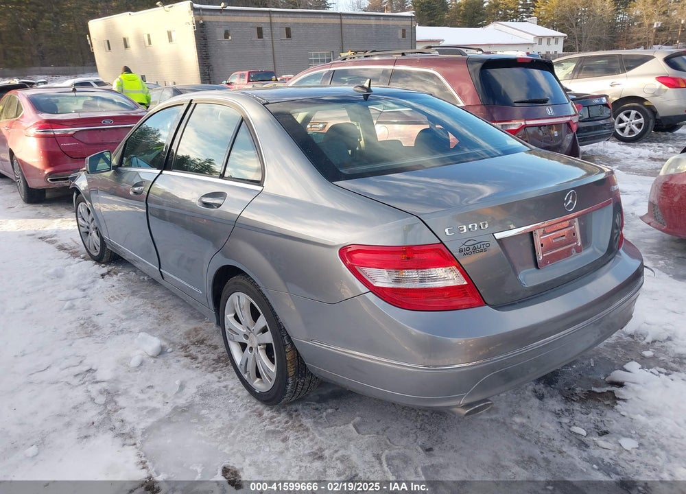 2010 MERCEDES-BENZ C 300 LUXURY 4MATIC/SPORT 4MATIC VIN: WDDGF8BB4AF426644
