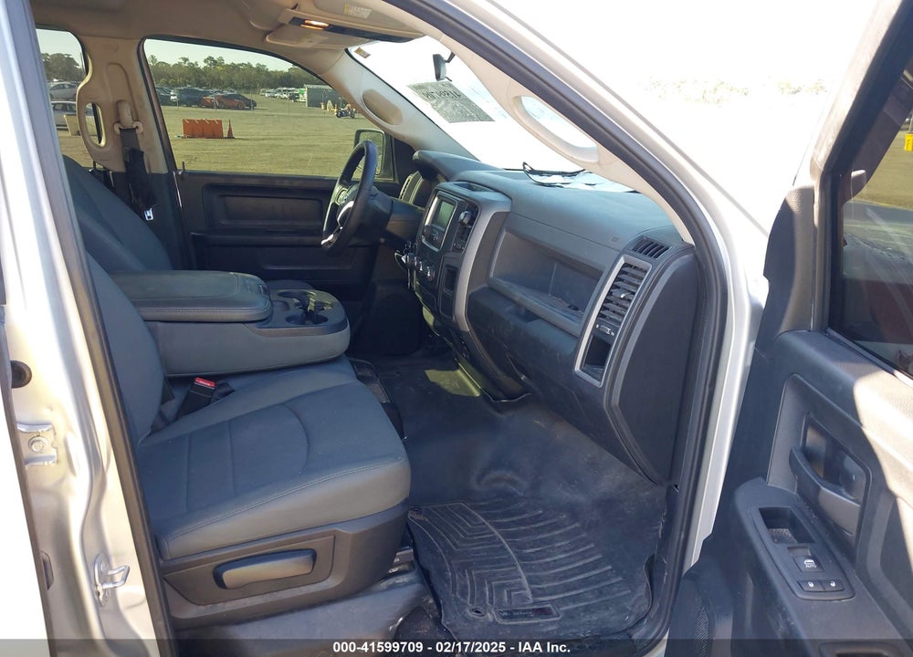 2018 RAM 1500 VIN: 1C6RR6KG0JS284186