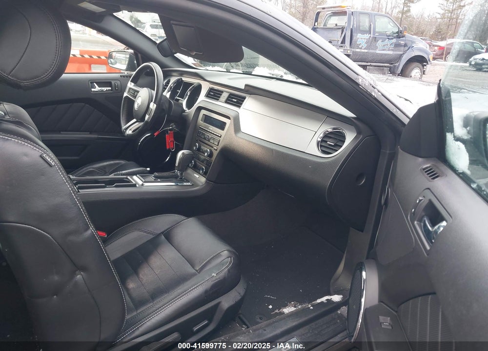 2013 FORD MUSTANG VIN: 1ZVBP8AM9D5223504