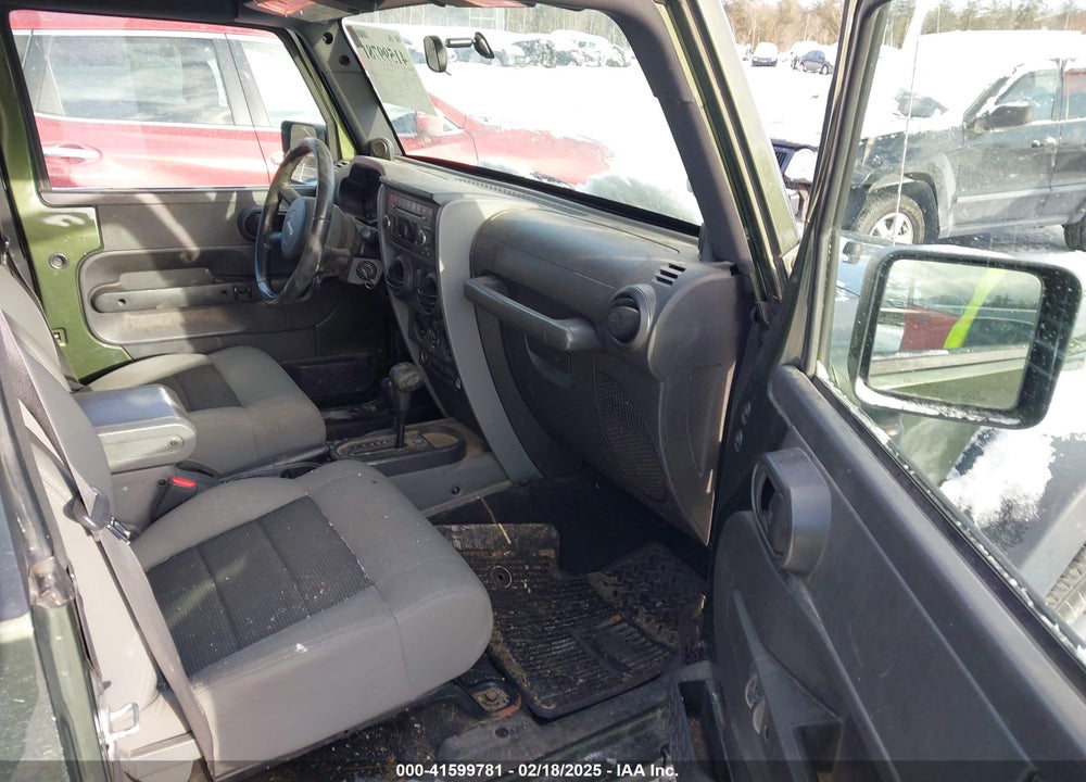 2008 JEEP WRANGLER X VIN: 1J4FA24188L638104