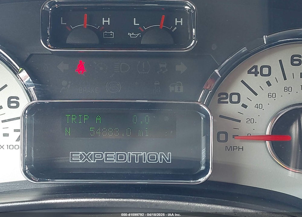 2014 FORD EXPEDITION EL VIN: 1FMJK1K59EEF02072