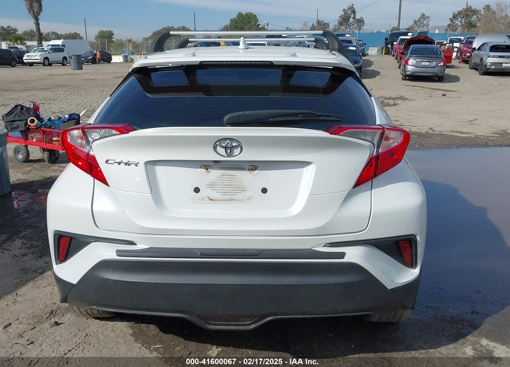 2018 TOYOTA C-HR XLE PREMIUM VIN: NMTKHMBX7JR055223