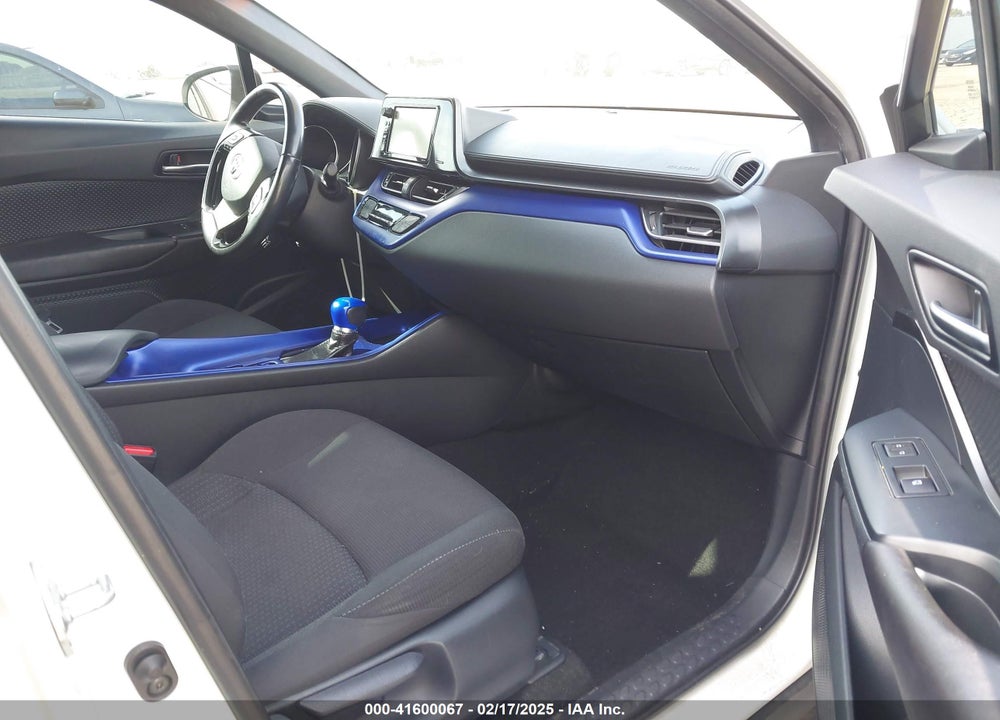 2018 TOYOTA C-HR XLE PREMIUM VIN: NMTKHMBX7JR055223