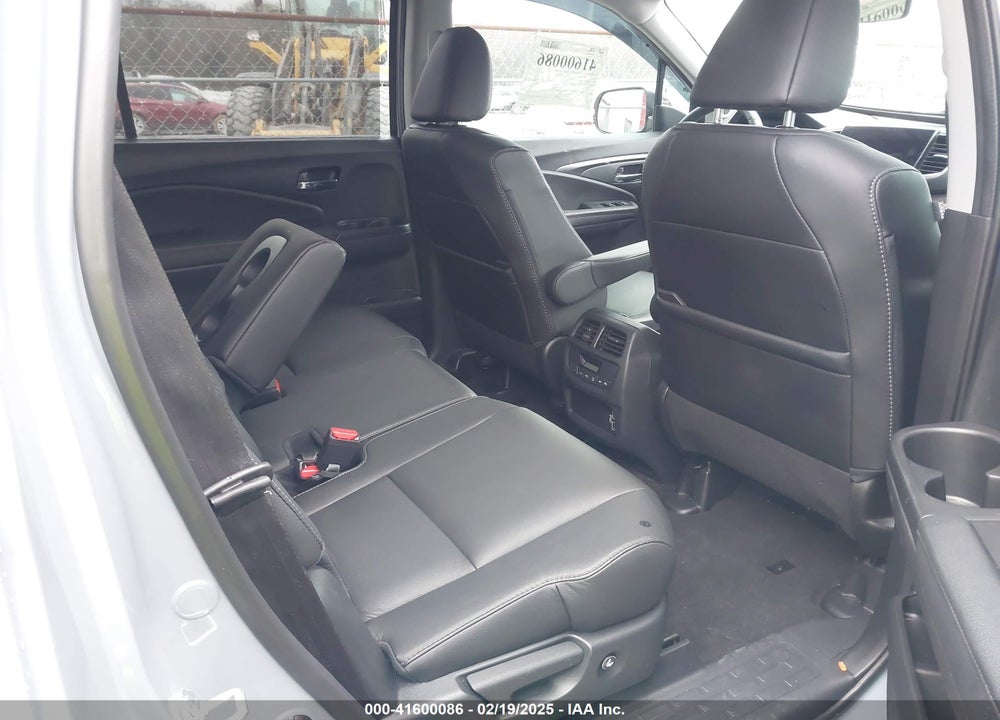 2022 HONDA PILOT AWD SPECIAL EDITION VIN: 5FNYF6H23NB070398
