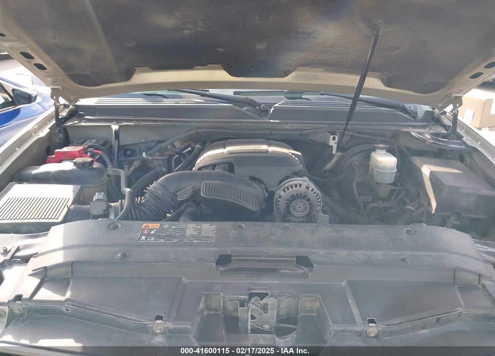 2008 CHEVROLET SUBURBAN 1500 LT VIN: 3GNFC16078G113201