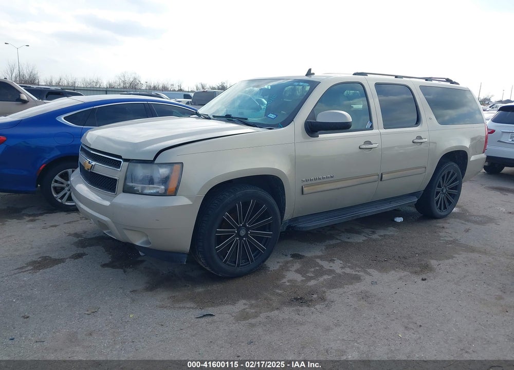 2008 CHEVROLET SUBURBAN 1500 LT VIN: 3GNFC16078G113201