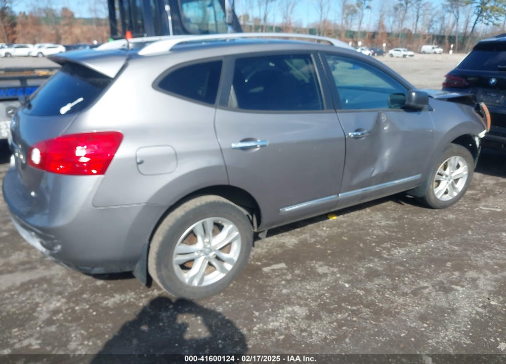 2015 NISSAN ROGUE SELECT S VIN: JN8AS5MV9FW760102