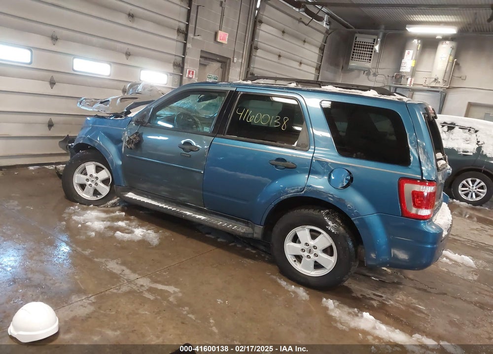 2009 FORD ESCAPE XLT VIN: 1FMCU03799KA80583