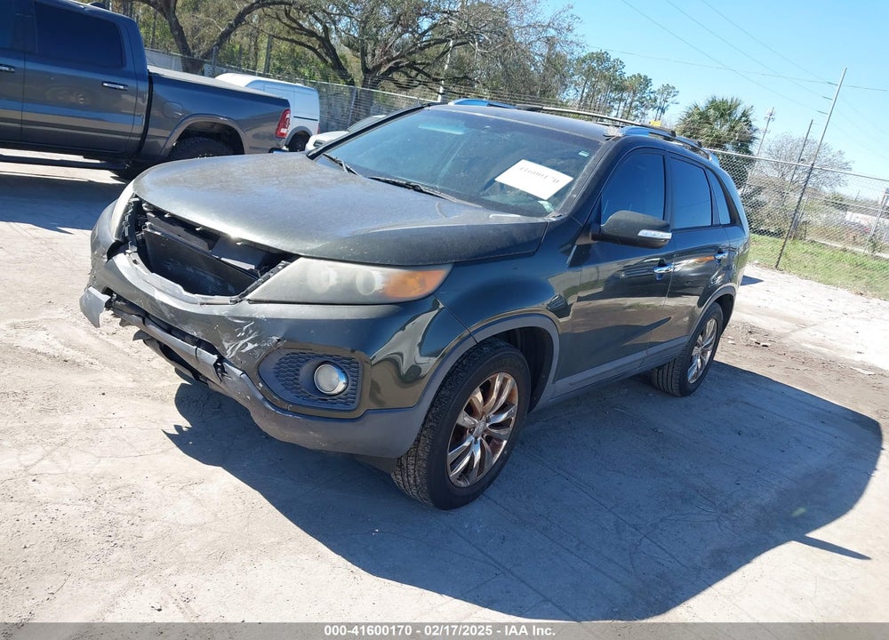 2011 KIA SORENTO EX VIN: 5XYKU3A11BG096031