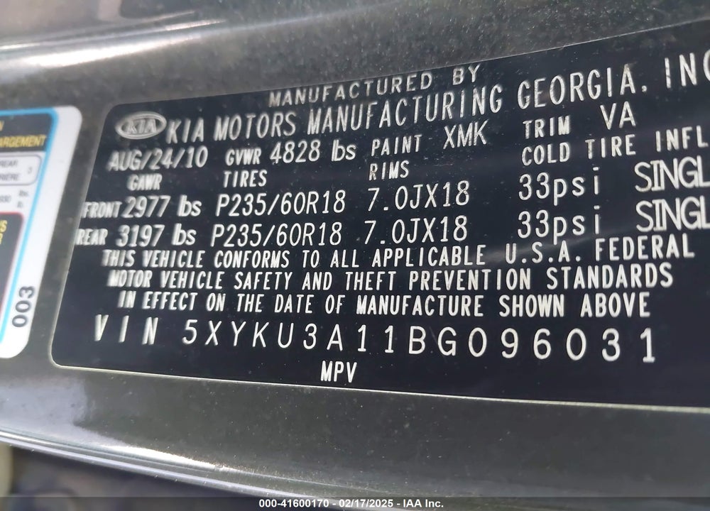 2011 KIA SORENTO EX VIN: 5XYKU3A11BG096031