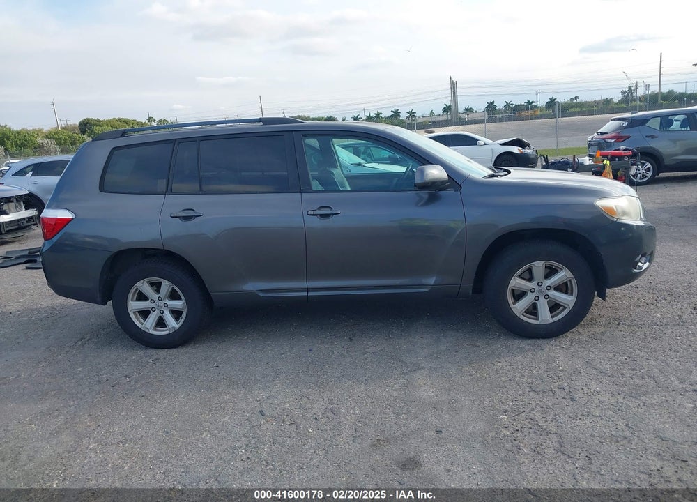 2010 TOYOTA HIGHLANDER VIN: 5TDKK3EH3AS006666